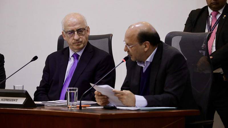 Debate reciente de control político Comisión Cuarta de la Cámara sobre las tasas de interés. En la foto: Leonardo Villar, gerente del Banco de la República; y Germán Ávila, ministro de Hacienda. FOTO: Banrep.