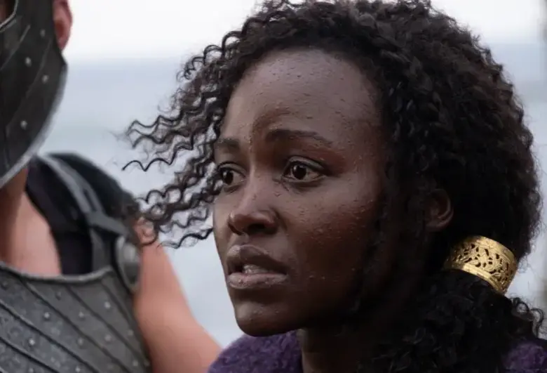 La Odisea de Christopher Nolan, protagonizada por Lupita Nyong’o como Helena de Troya, recibió críticas entusiastas de la prensa pero una demoledora reseña de Emily Wilson. FOTO cortesía