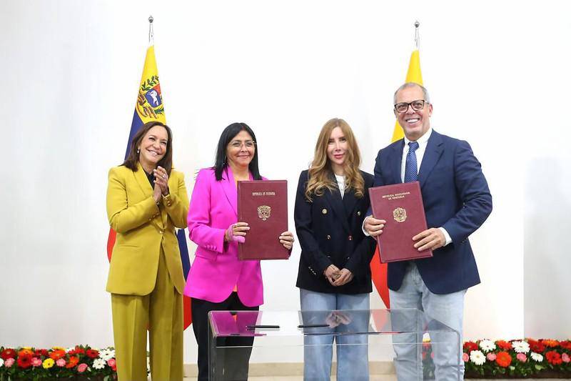 En sus declaraciones a medios oficialistas, el funcionario colombiano señaló que “este es el inicio de un sueño, de un sueño que nació en Bolívar, de un sueño que continuó el presidente Chávez”.<b> </b>Foto: Presidencia