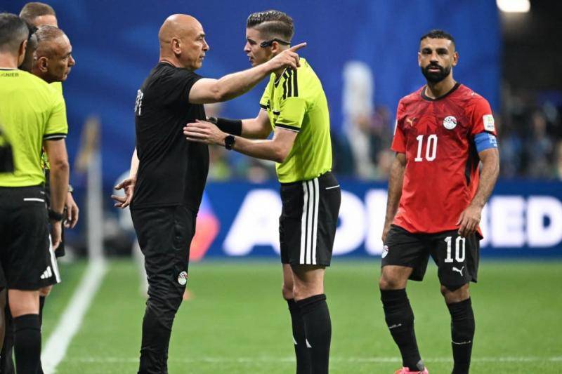 Egipto reclama la exclusión del árbitro François Letexier tras la derrota ante Argentina. FOTO: AFP