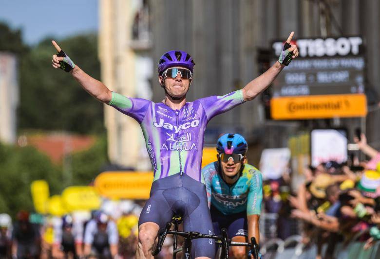 Tejada fue superado por Mauro Schmid en los metros finales. FOTO: X-TOR DE FRANCIA