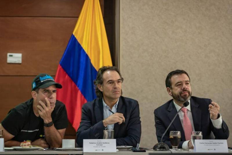 Los alcaldes Alejandro Char (Barranquilla), Federico Gutiérrez (Medellín) y Carlos Fernando Galán (Bogotá) han sido amenazados de muerte. Foto: Colprensa