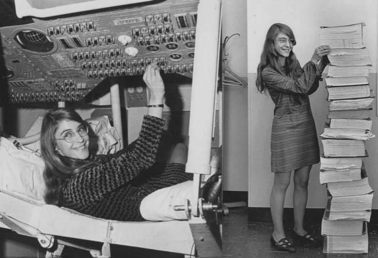 Margaret Hamilton, pionera de la informática y líder del desarrollo del software de vuelo del programa Apolo, murió el 30 de septiembre a los 90 años. Foto: NASA / redes sociales @MIT