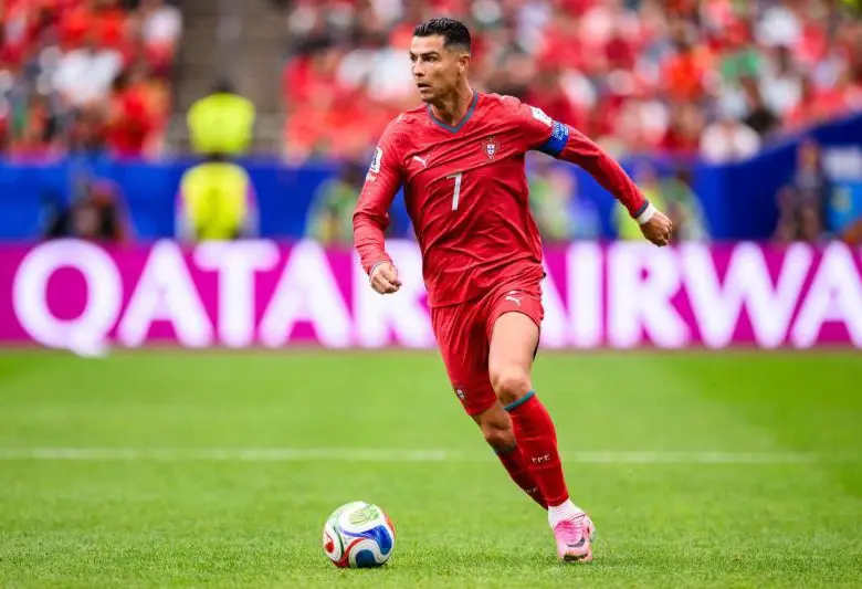 Cristiano Ronaldo que no tuvo un buen partido con Portugal en el debut ante República del congo espera ser solución de gol ante Uzbekistán. FOTO GETTY