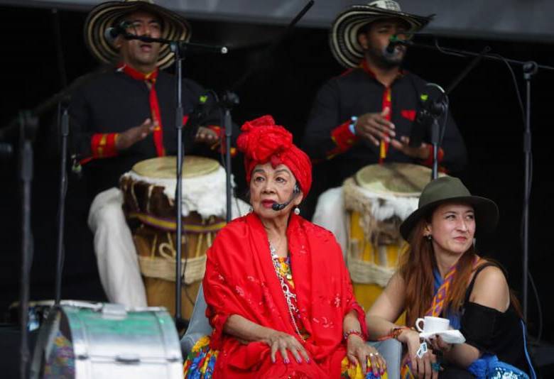 Totó la Momposina dedicó más de 50 años a preservar los ritmos y tradiciones del Caribe colombiano, llevando su música a escenarios de Europa, Estados Unidos y América Latina. FOTO: Colprensa.