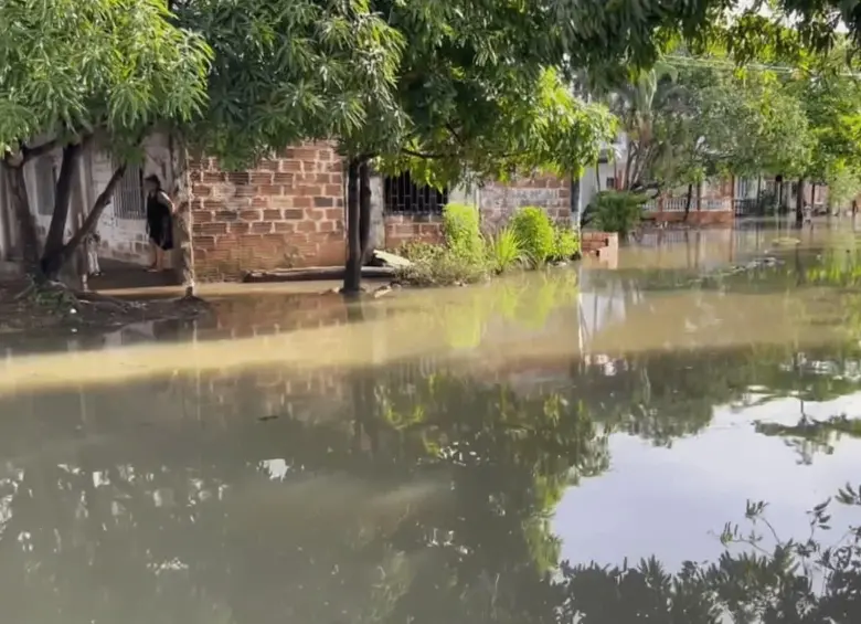 En Turbo temen que con otro aguacero como el de esta semana ocurran tragedias en los barrios más pobres y se pierdan grandes producciones de banano y plátano. FOTO: CORTESÍA TURBO TV
