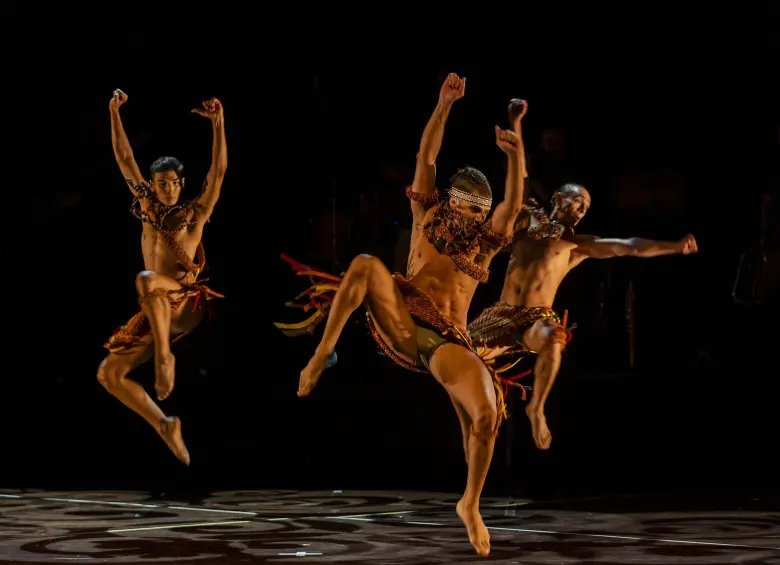 Los bailarines suelen dedicarse a diferentes actividades ligadas a la danza para sostenerse económicamente. Foto: Andrés Camilo Suárez Echeverry