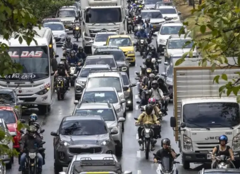 Uno de los cierres viales afecta al Centro de la ciudad. Foto: Andrés Camilo Suárez.