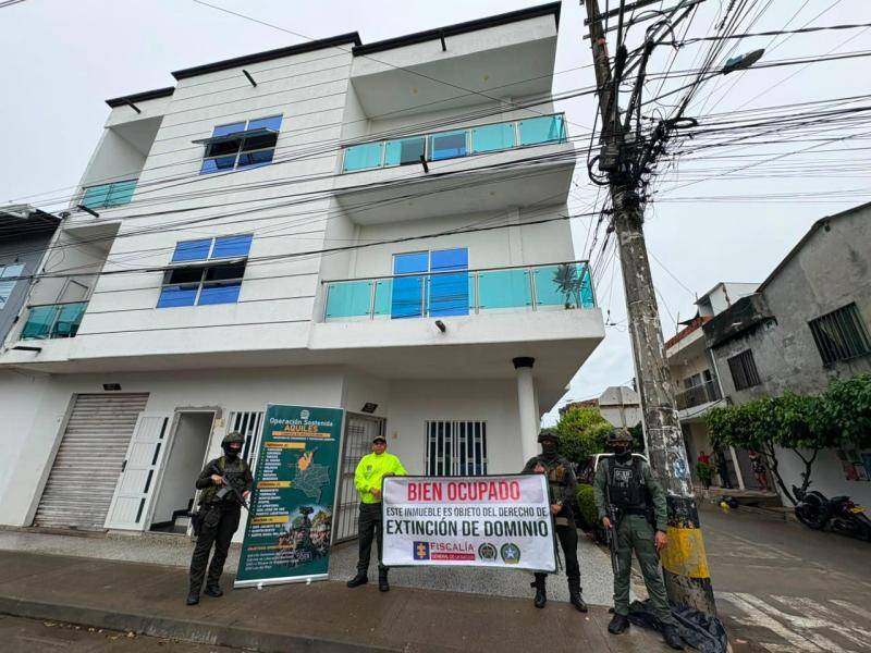 Los bienes pertenecerían a un jefe financiero de la estructura criminal Uldar Cardona Rueda, quien los habría adquirido s utilizando recursos provenientes del narcotráfico y la extorsión con el propósito de ocultar el origen ilícito de dichas rentas. Foto: Cortesía