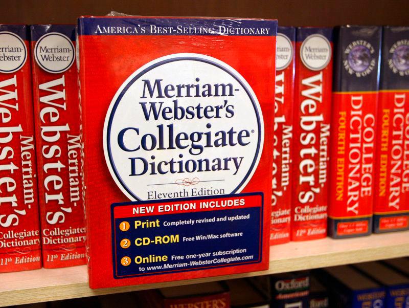 El tradicional diccionario de habla inglesa eligió “auténtico” como la palabra del año 2023. FOTO Cortesía