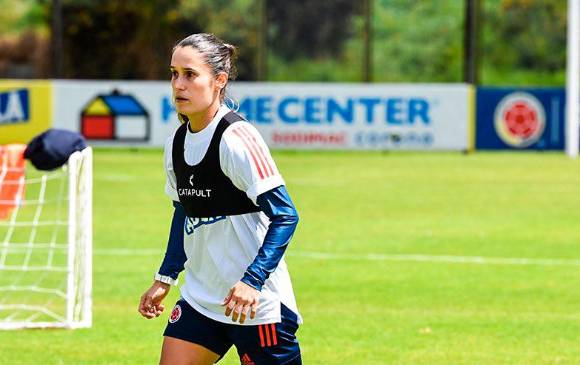 La antioqueña Daniela Montoya es una de las jugadoras que ya trabajan con la Selección Colombia femenina en Bogotá. FOTO CORTESÍA FCF