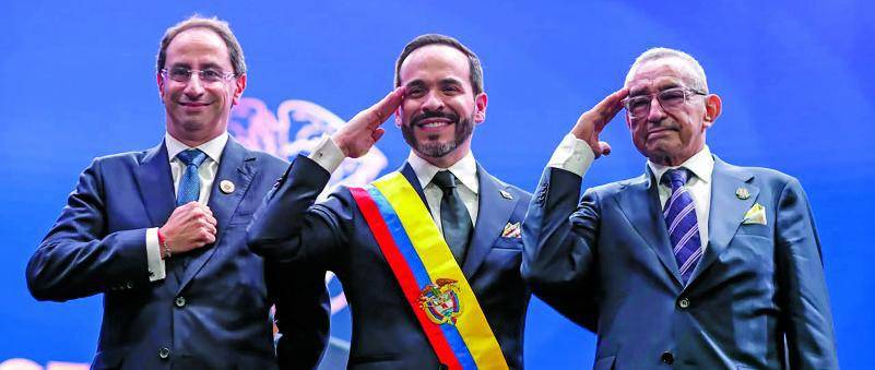 La logística de la jornada fue histórica y marcó varios hitos, empezando por los símbolos. Foto: Presidencia