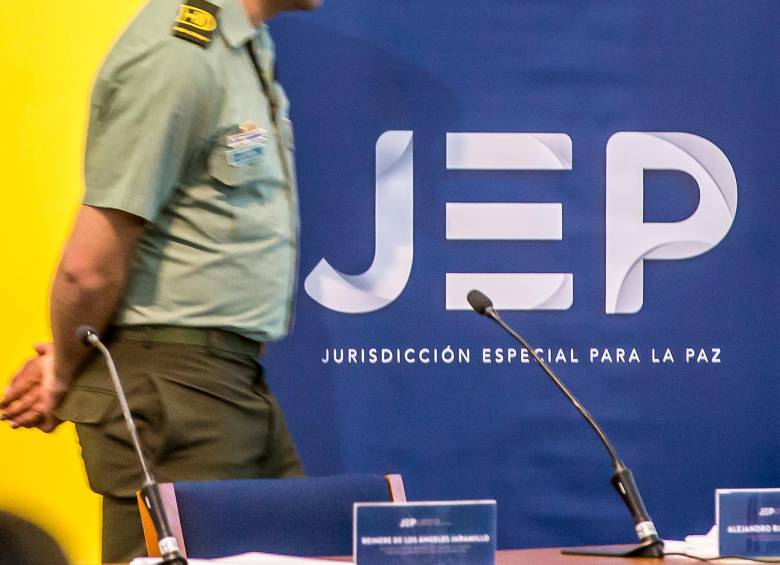 Ante la JEP comparecen militares de entidades oficiales como el Gaula y el DAS por “falsos positivos”. FOTO Juan Antonio Sánchez