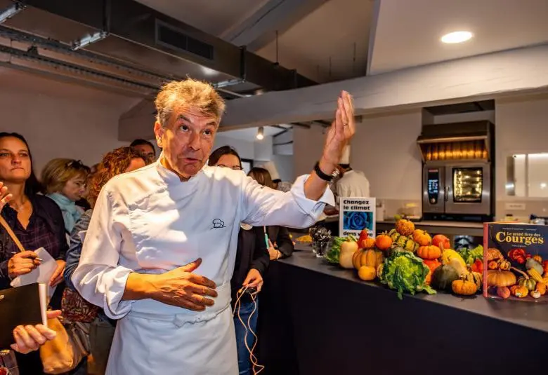 Referente de la gastronomía europea y poseedor de tres estrellas Michelin, el cocinero visitó Colombia en el marco del festival SUMAQ 2026. FOTO GETTY