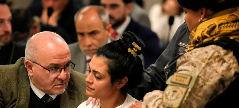 La enfermera Brenda Cecilia Agüero durante una audiencia judicial en Argentina. FOTO: AFP