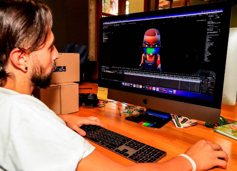 Proceso de creación del videojuego Fast Fino Al Soco Tournament. FOTO Jaime Pérez