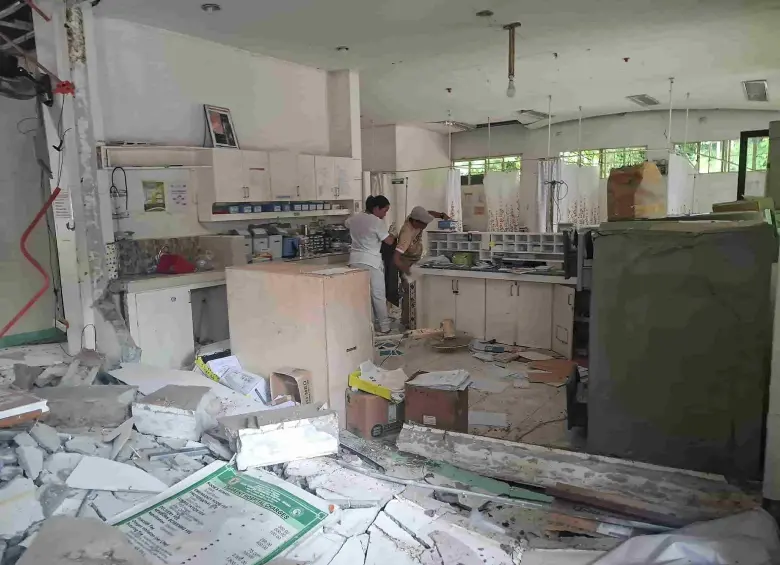 Un sismo de magnitud 7,4 sacudió la isla de Mindanao, en el sur de Filipinas, y dejó varias víctimas y daños en zonas costeras. FOTO: AFP.