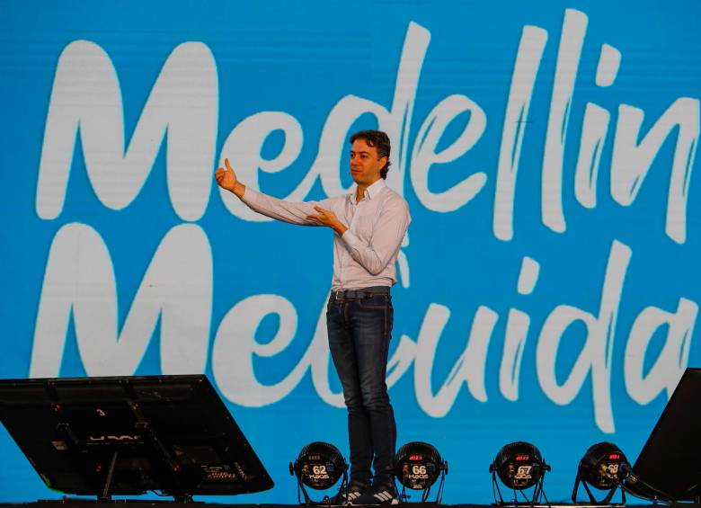 Dos horas y 40 minutos duró el evento de rendición en La Macarena. FOTO manuel saldarriaga