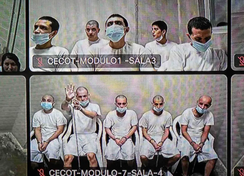 Integrantes de la Mara Salvatrucha fueron condenados en El Salvador a penas que superan los mil años de prisión por homicidios, extorsión y otros delitos. FOTO: Fiscalía General de la República El Salvador. 