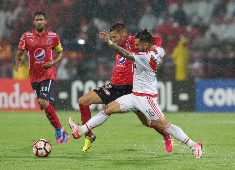 El futbolista Jhon “La Goma” Hernández anotó el gol con el que Medellín consiguió su única victoria en territorio argentino. Foto: El Colombiano