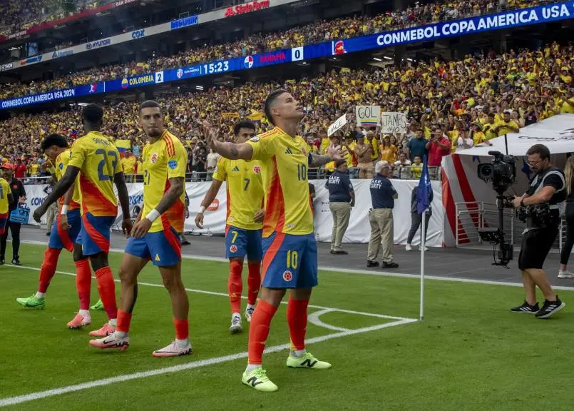 El futbolista colombiano James Rodríguez fue la piedra angular del elenco nacional en la Copa América que se disputó en Estados Unidos. Foto: Juan Antonio Sánchez