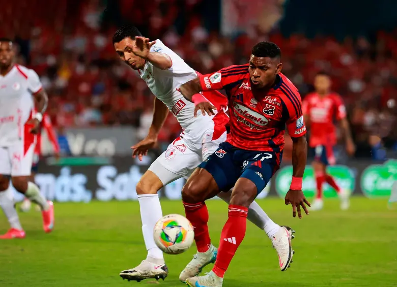 Independiente Medellín y América de Cali será uno de los duelos decisivos de la última fecha de la Liga BetPlay. Foto: Manuel Saldarriaga