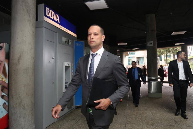 Juez condenó a Diego Cadena por el delito de soborno a Juan Guillermo Monsalve y lo absolvió en el caso de Carlos Enrique Vélez. <b> </b>FOTO<b> Colprensa.</b>