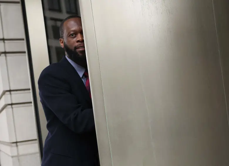Pras Michel, miembro de los Fugees, durante el juicio por participación en una conspiración de financiación electoral en la campaña de Obama en 2012. FOTO: AFP. 