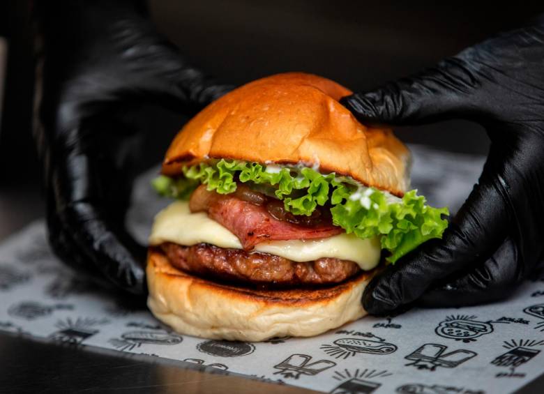 Más de 2.8 millones de hamburguesas se vendieron este 2023 en el Burger Master. Foto: Camilo Suárez Echeverry