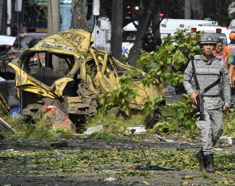 Al menos cinco personas murieron tras las explosiones. Foto: AFP