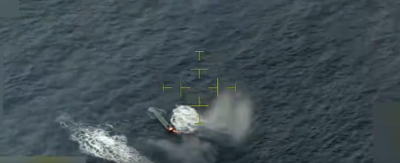 El Comando Sur de Estados Unidos ha destruido más de 30 lanchas presuntamente vinculadas al narcotráfico en el Caribe y el Pacífico durante operativos en aguas internacionales. FOTO: Captura de video