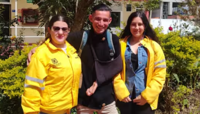 Jonathan Julián Vergara, exhabitante de calle, logró el mejor puntaje del Icfes en Bogotá gracias al programa de educación flexible CIPREIA. FOTO: Álvaro Clavijo - Secretaría de Integración Social.