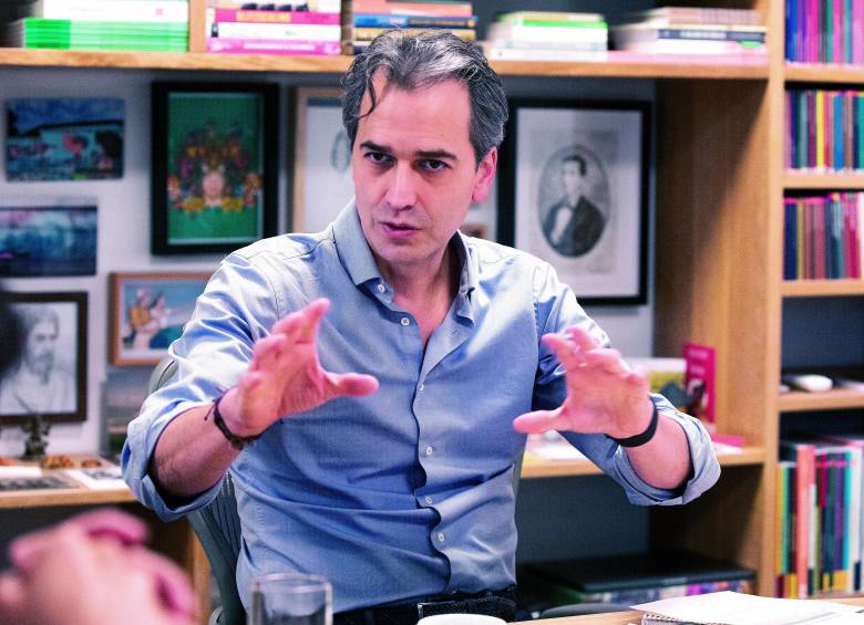 David Escobar Arango es ingeniero de Producción de EAFIT y magíster en Administración Pública de Harvard. Actualmente es presidente de Comfama desde donde impulsa la cultura, el arte y la educación como motores de transformación social. Foto: EL COLOMBIANO.