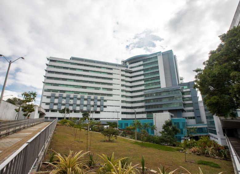 El hospital Pablo Tobón Uribe es uno d elos afectados por las deudas de las EPS. FOTO JULIO CÉSAR HERRERA