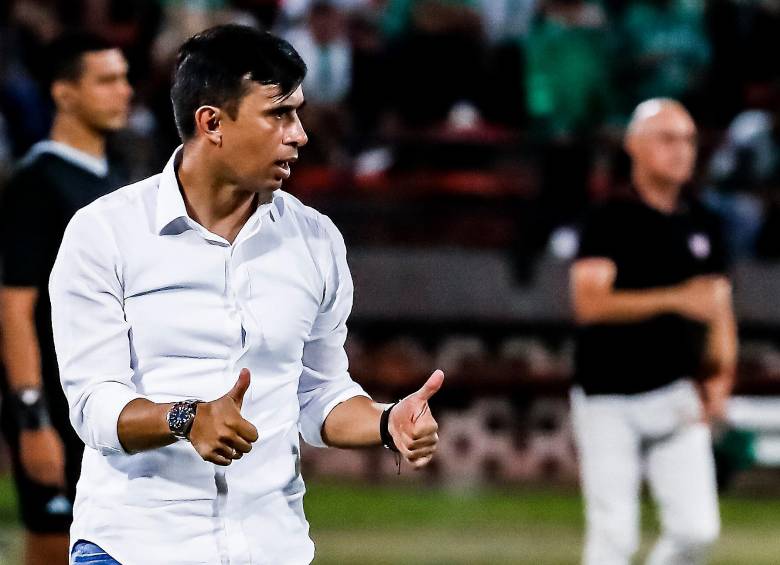 Jhon Bodmer lleva 4 partidos dirigidos con Nacional: 2 victorias y dos derrotas. FOTO JAIME PÉREZ