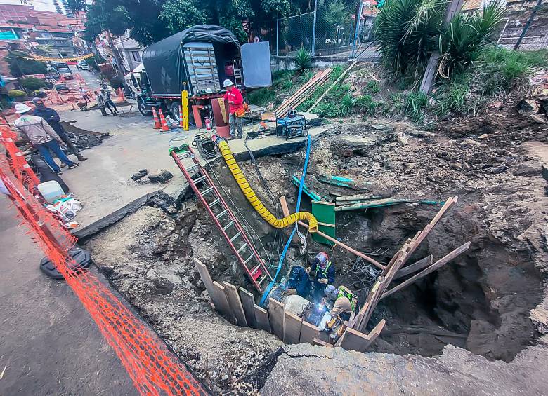 La suspensión imprevista afecta a 12.987 hogares en los barrios Villa Hermosa, Campo Valdés y Berlín, ubicados en el sector oriente de Medellín. Foto: Julio Herrera