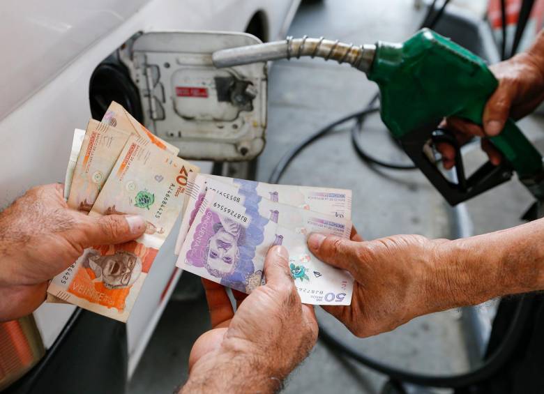 Colombia tiene un valor promedio de $9.380 del galón de gasolina. FOTO Esneyder Gutiérrez