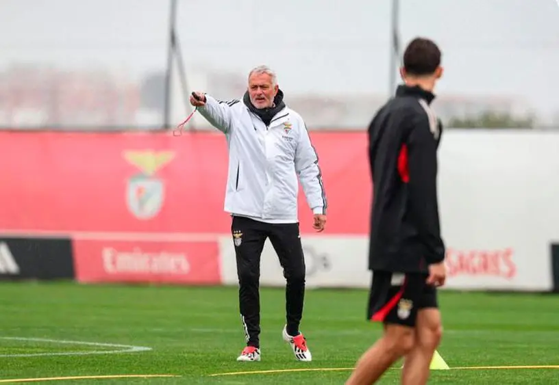 José Mourinho tiene 26 títulos como entrenador profesional. FOTO: <b>INSTAGRAM JOSEMOURINHO</b>