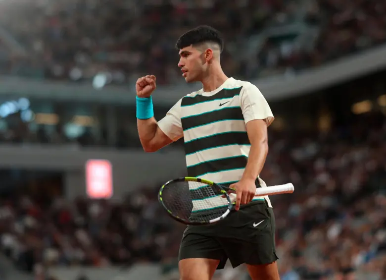 El tenista español Carlos Alcaraz es el vigente campeón del Roland Garros. FOTO: TOMADA DEL X DE @carlosalcaraz