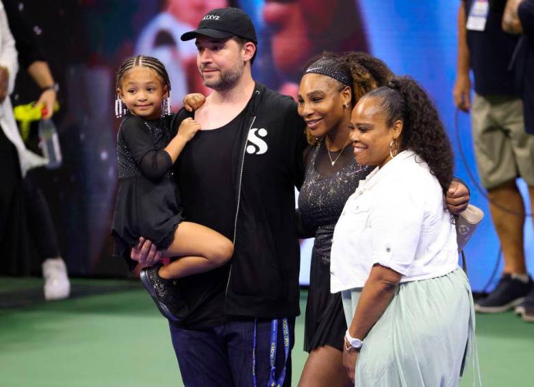 Serena Williams comparte con su familia luego de despedirse oficialmente del tenis profesional. FOTO: Getty 