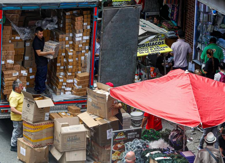 Comercio decembrino en el Centro promete ser caótico por aumento en la informalidad