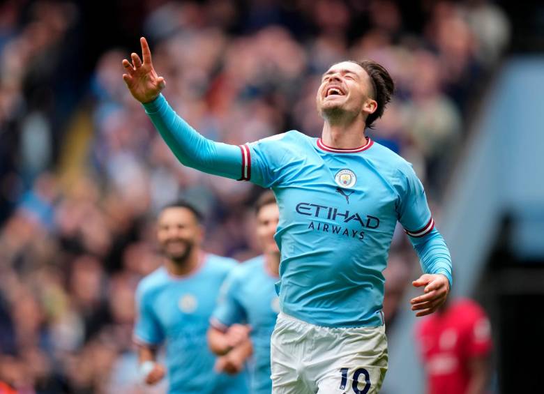 Jack Grealish convirtió el cuarto gol para sentenciar la victoria. FOTO EFE