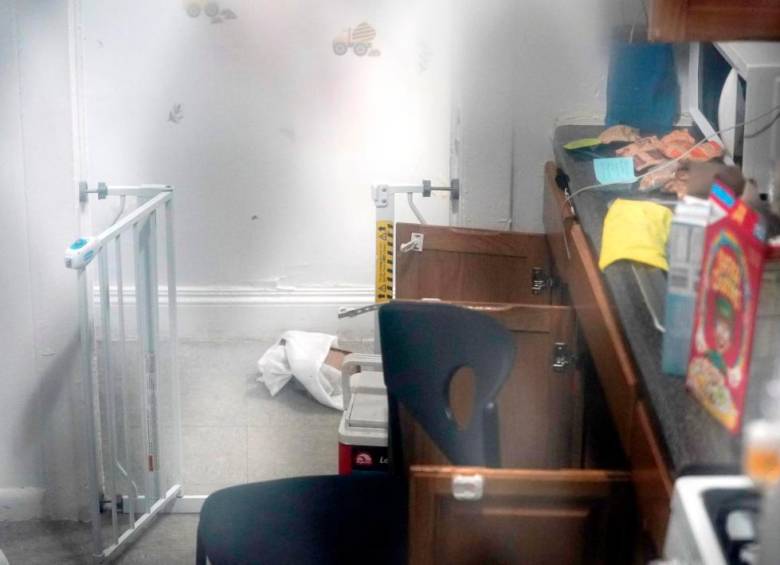 Esta es la habitación en la que dormía el niño Nicholas Dominici y los otros tres niños en la guardería en Nueva York. FOTO: Archivo Particular