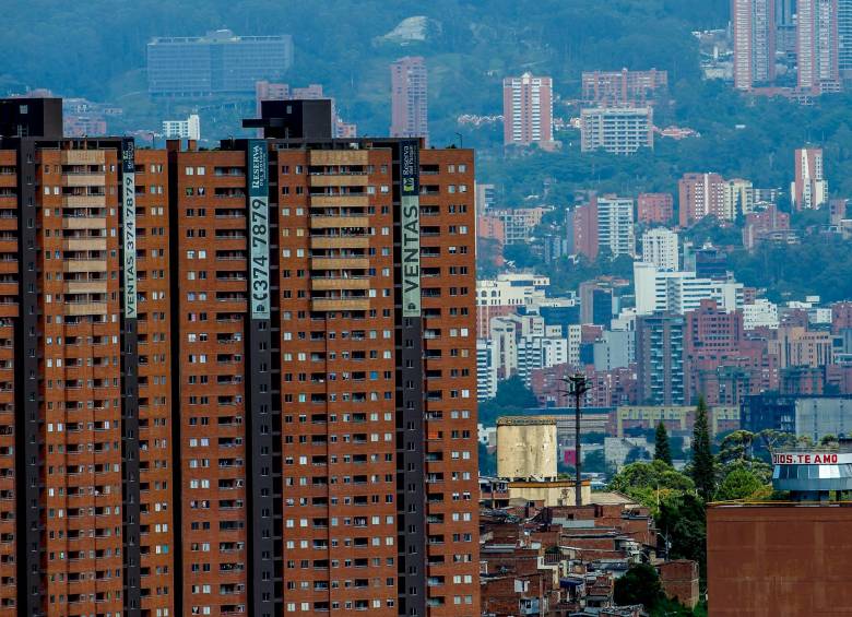 En el caso de Antioquia, y más exactamente en Medellín y su área metropolitana, en el 2022 se realizaron 39.000 negocios de vivienda usada en el Valle de Aburrá. FOTO Juan Antonio Sánchez