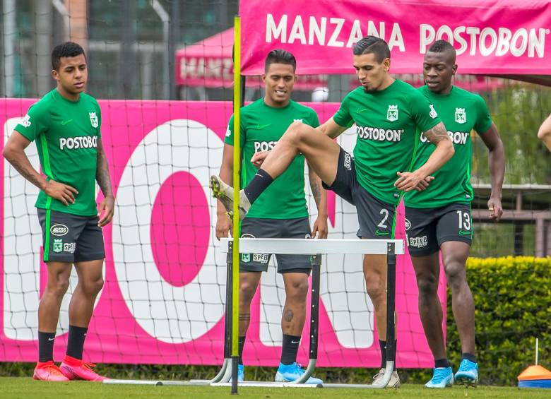 Daniel Muñoz firmó contrato con Atlético Nacional en 2019. El futbolista estuvo en el cuadro verde hasta el primer semestre de 2020. FOTO: JUAN ANTONIO SÁNCHEZ