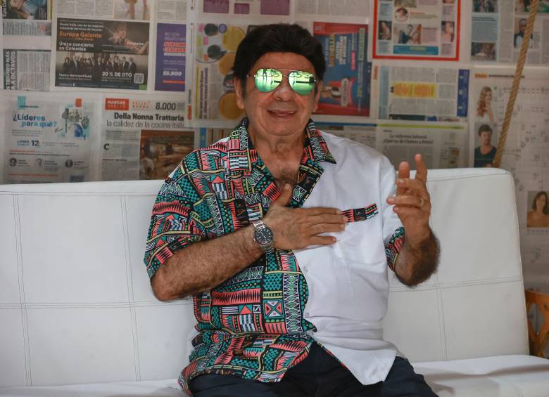 Julio Ernesto Estrada es una institución viva de la música colombiana. Sus canciones han hecho bailar a varias generaciones de colombianos. El maestro sigue muy activo en los escenarios FOTO manuel saldarriaga