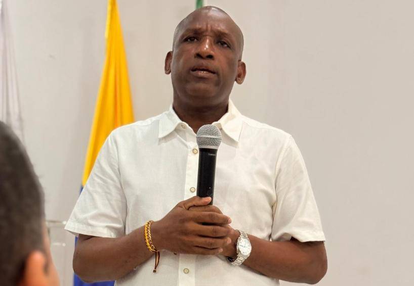 Alexis Cuesta asumió la dirección de Corpourabá para el periodo 2024-2027, pero fue apartado del cargo por el presunto abuso sexual a su sobrina. FOTO: Cortesía Corpourabá