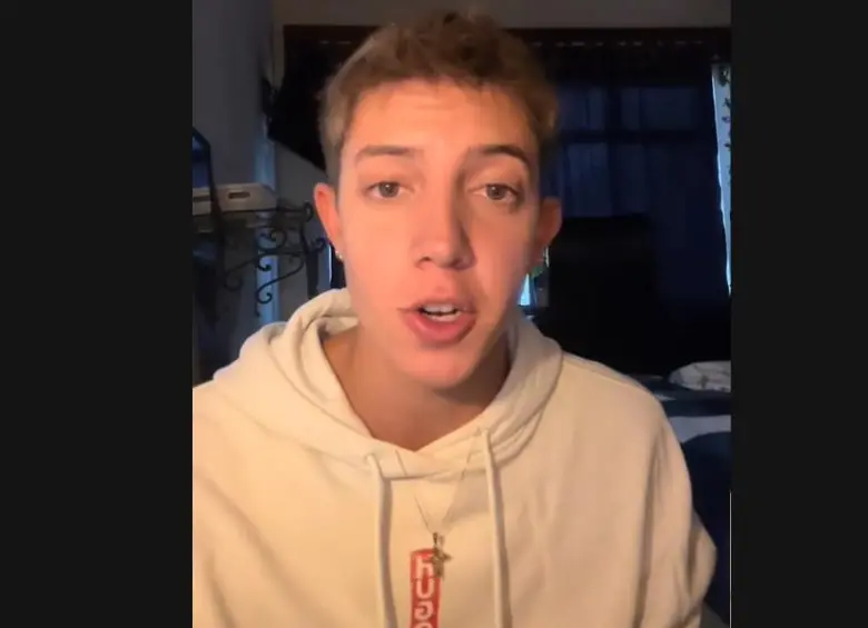 Carlos Galán, un estudiante universitario español de intercambio en Medellín. FOTO: Tomada de TikTok.