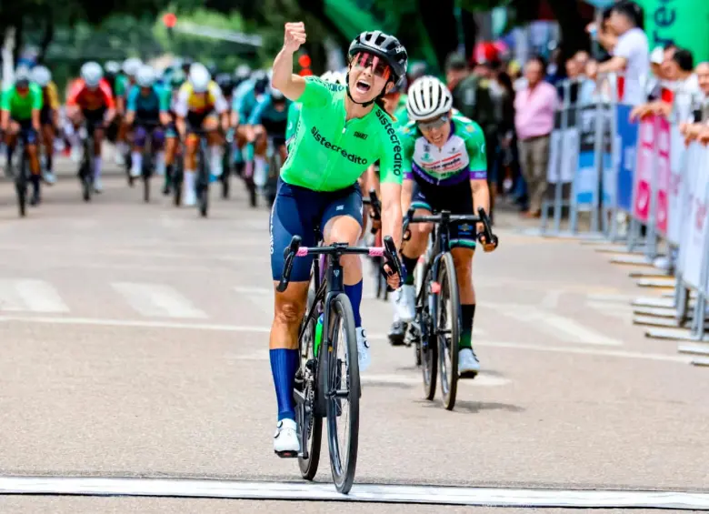 Diana Peñuela, de 39 años, venía de ser tercera en la Clásica de Marinilla. FOTO CORTESÍA FEDECICLISMO
