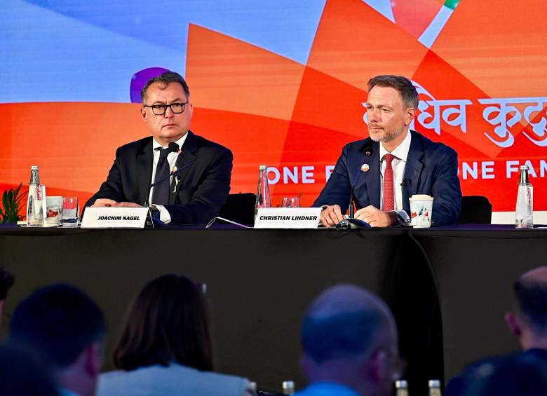 Christian Lindner (ministro de finanzas alemán), y Joachim Nagel (presidente del Banco Federal alemán), en una conferencia de prensa después de una reunión del G20. Foto: EFE